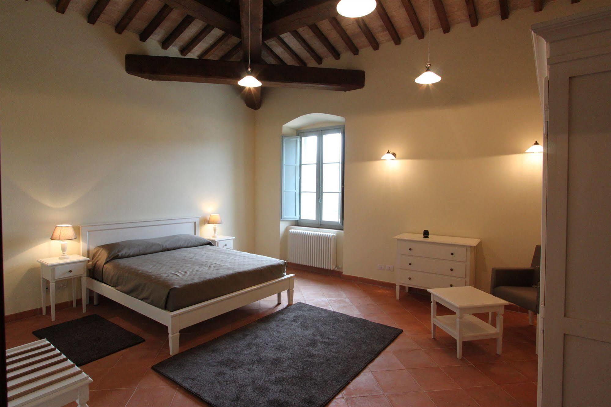 Borgo Di Gallano Valtopina Luaran gambar